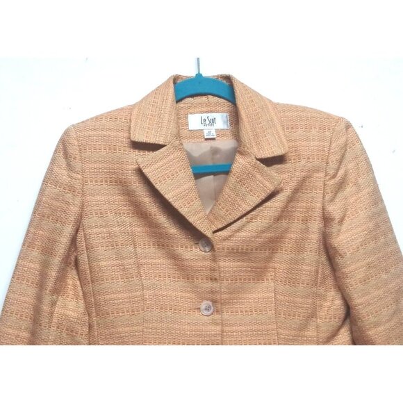 Le Suit Petite Womens Blazer jacket tweed Peach color Sz 4P pockets 2 button EC - Picture 3 of 8